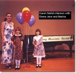 Karen Naifeh-Harmon, Emma Jane, and Marina at the TAMTA Young Musicians annual recital. (c) The Pendleton Family Fiddlers
